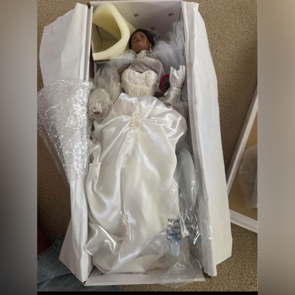 Elegant African-American Bridal Ceramic Figurine